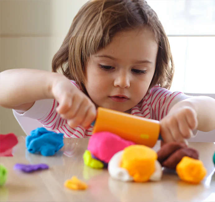 Come preparare in casa il pongo per bambini