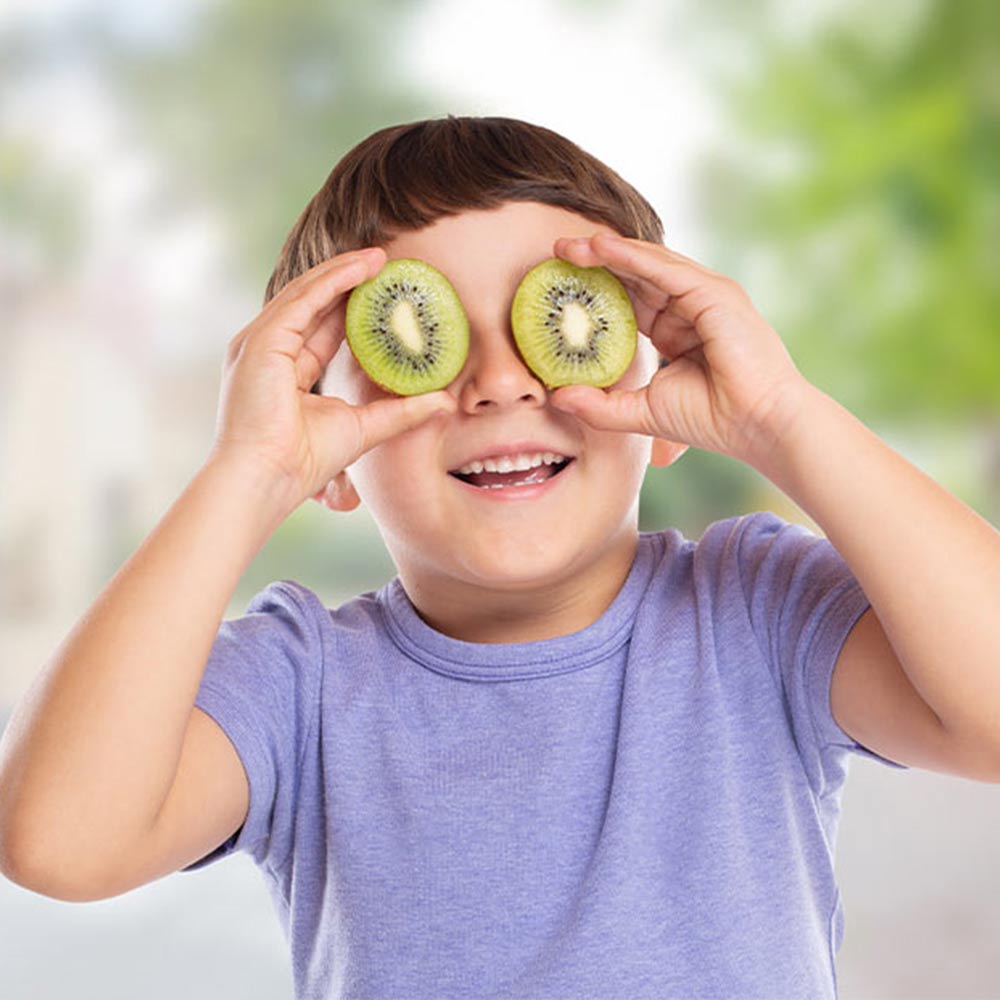 I valori nutrizionali del kiwi: ecco perché fa bene ai bambini